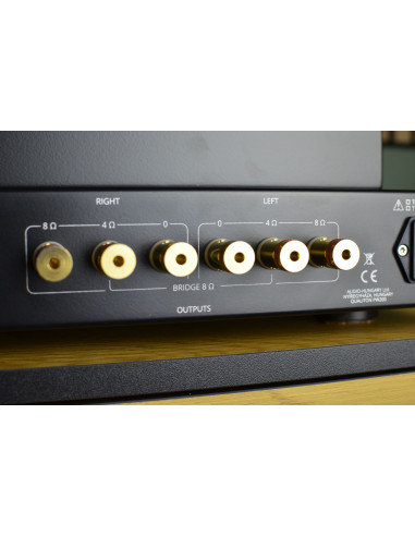 Qualiton Audio P200 Power Amplifier