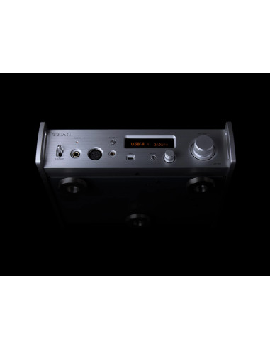 TEAC UD-507
