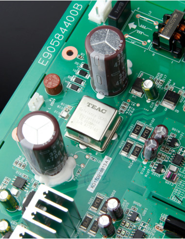 TEAC CG-10M Master Clock