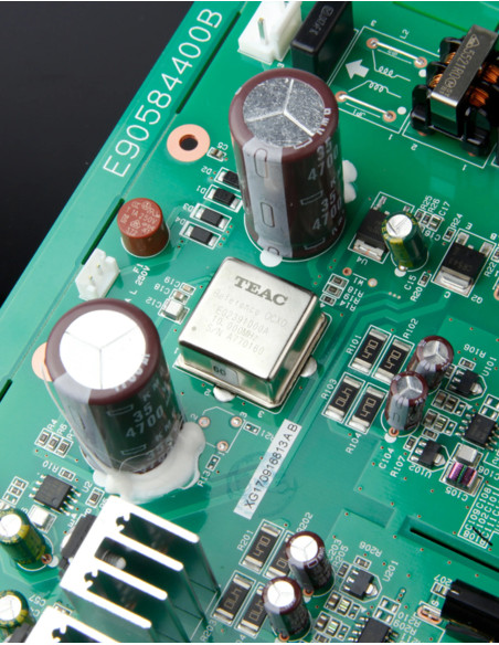 TEAC CG-10M Master Clock