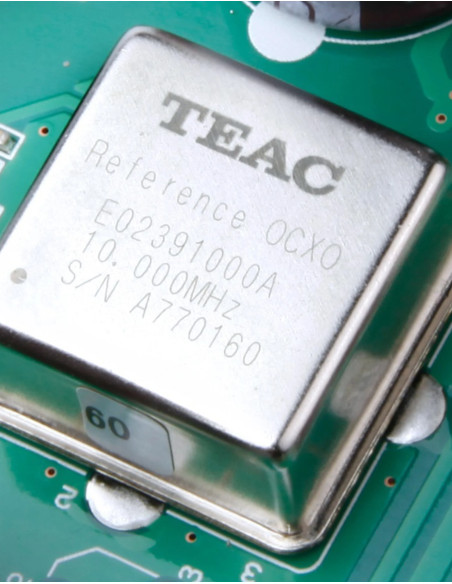 TEAC CG-10M Master Clock