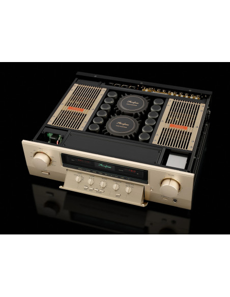 Accuphase C-3900S