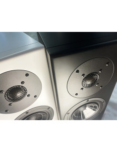 Vienna Acoustics Mozart Satin edition
